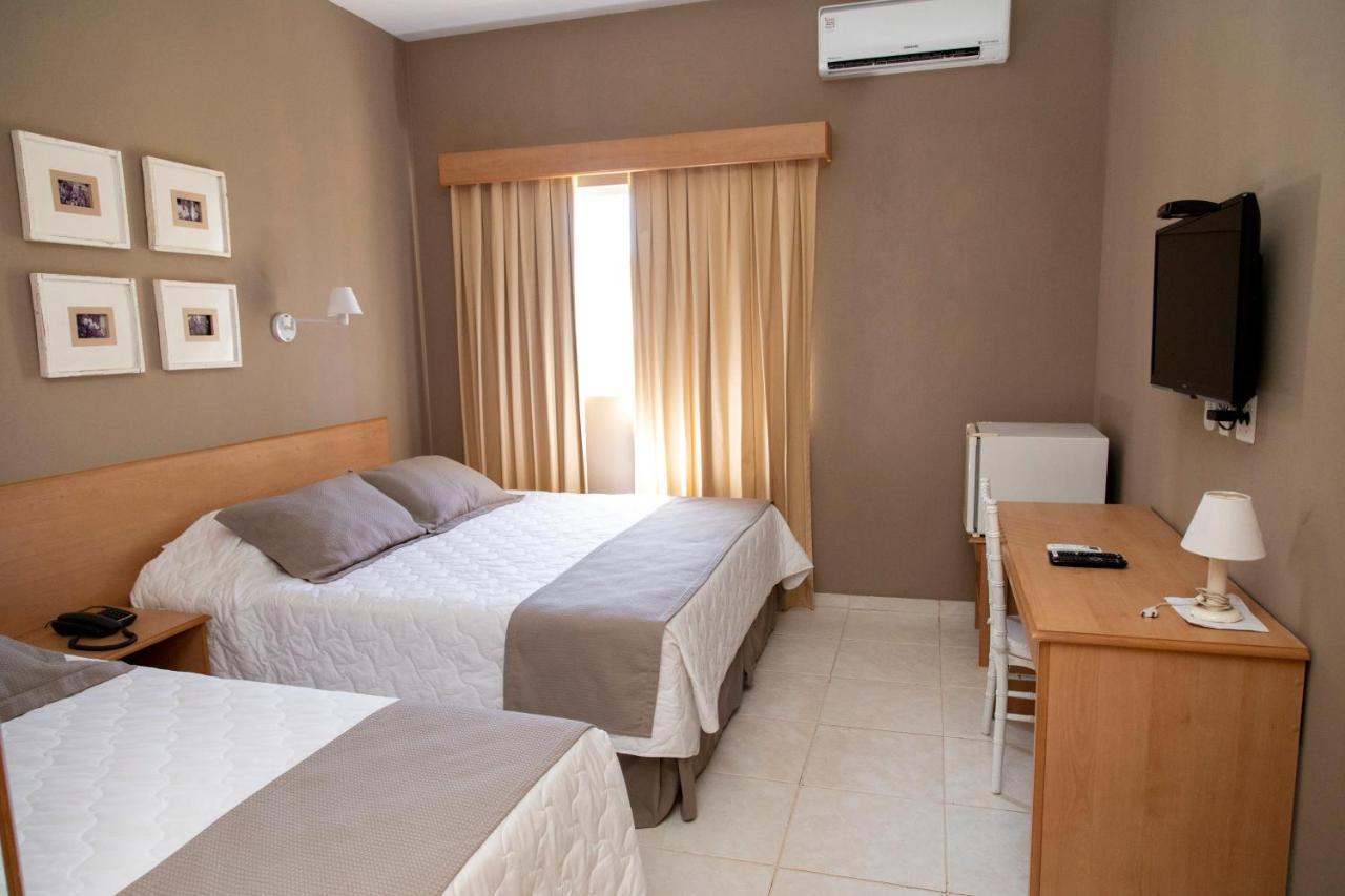 Hotel San Paolo Pederneiras Buitenkant foto
